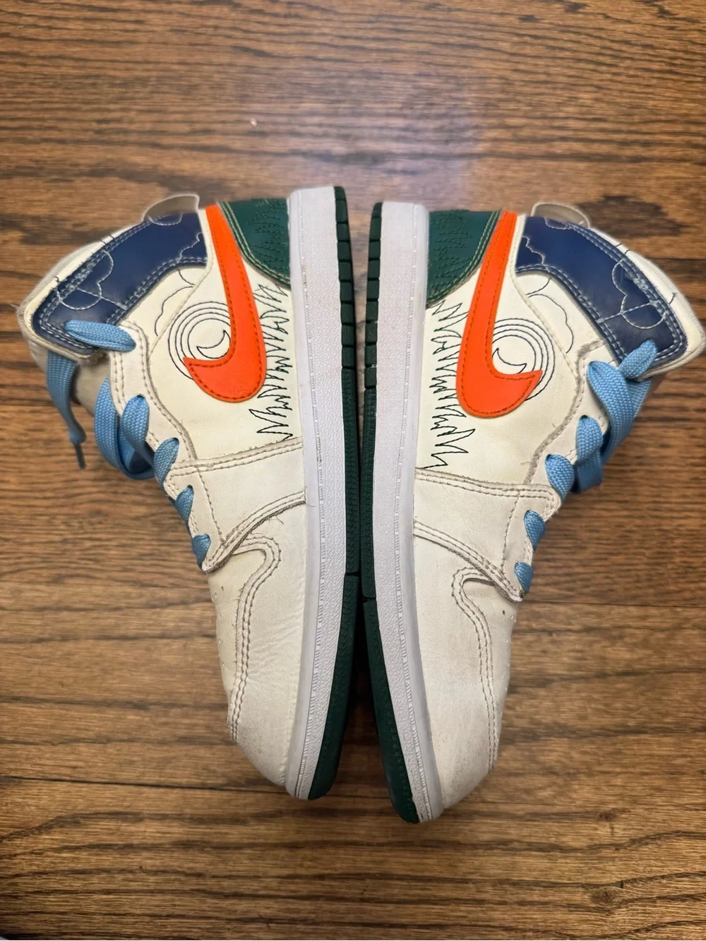 Nike Air Jordan 1 Mid SE Stitch GS Youth 3Y DX2461-100 Orange Psychic Blue